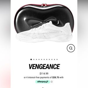 NEW!! 7.5 NFINITY VENGEANCE cheerleading cheer shoes!